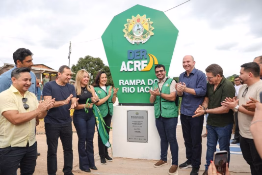 Rampa do Rio Iaco é entregue em Sena Madureira