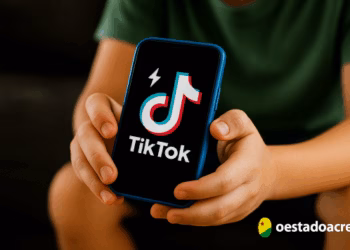 Relatório acusa TikTok de exibir vídeos sexuais pra crianças